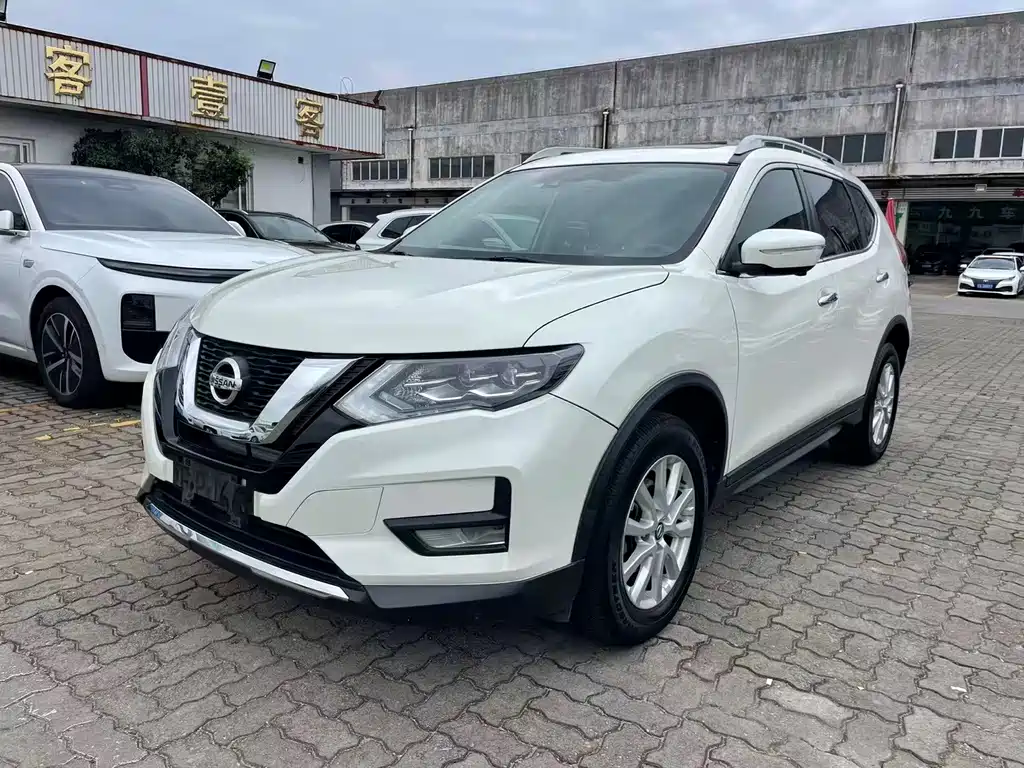 Nissan X-Trail — миниатюра 3