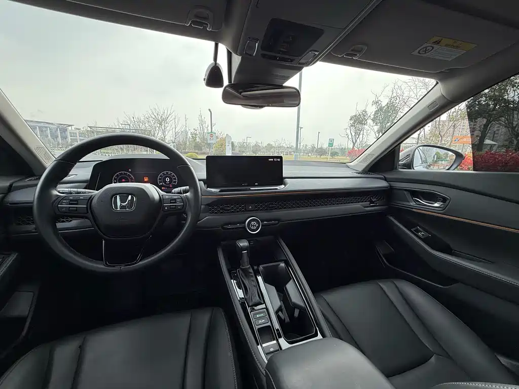 Honda Accord 2025 260TURBO Luxury