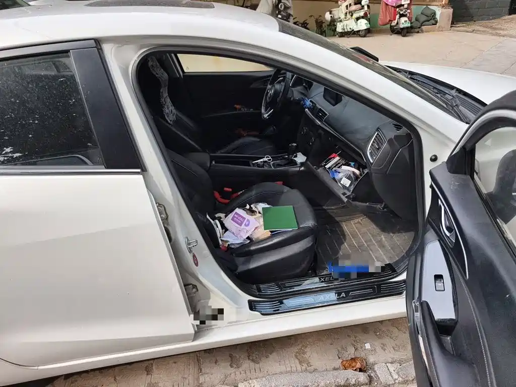 Mazda 3 Axela — миниатюра 19
