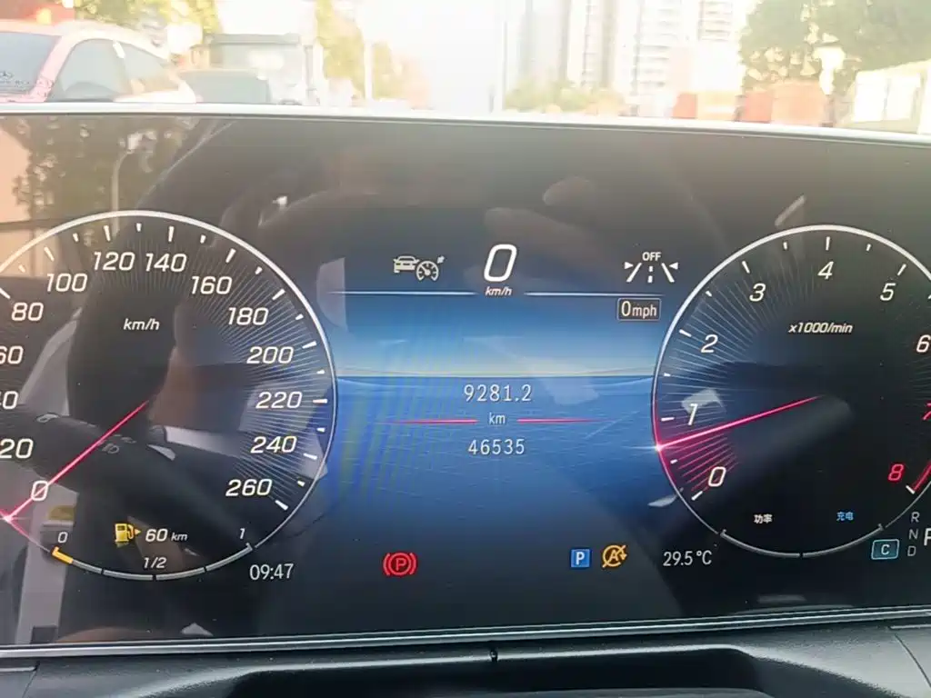 Mercedes-Benz C-Class — миниатюра 12