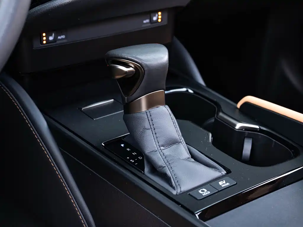 Lexus ES — миниатюра 15