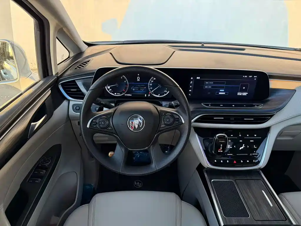 Buick GL8 — миниатюра 11