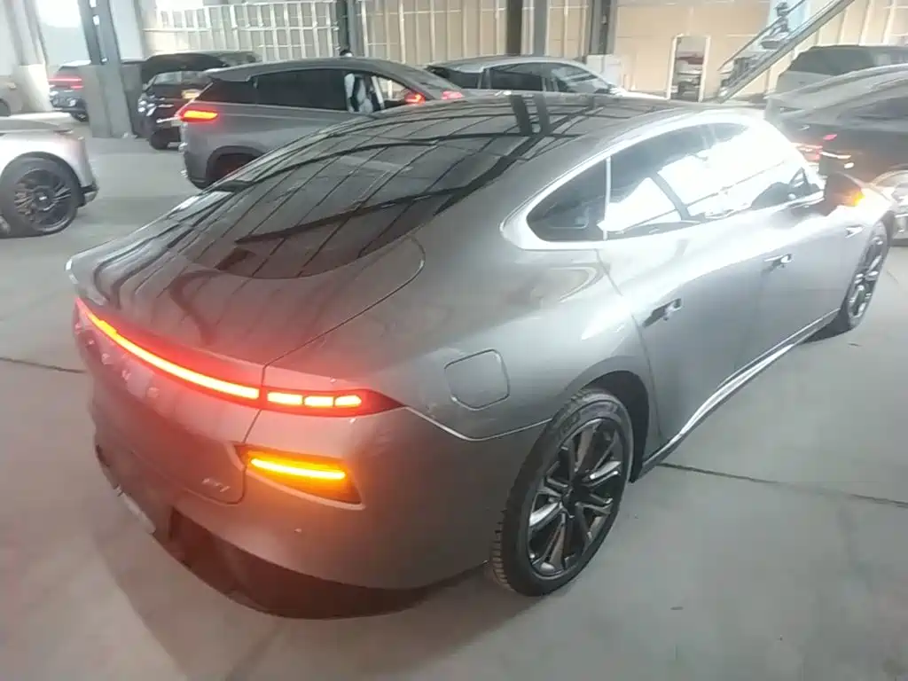 XPeng P7 — миниатюра 7