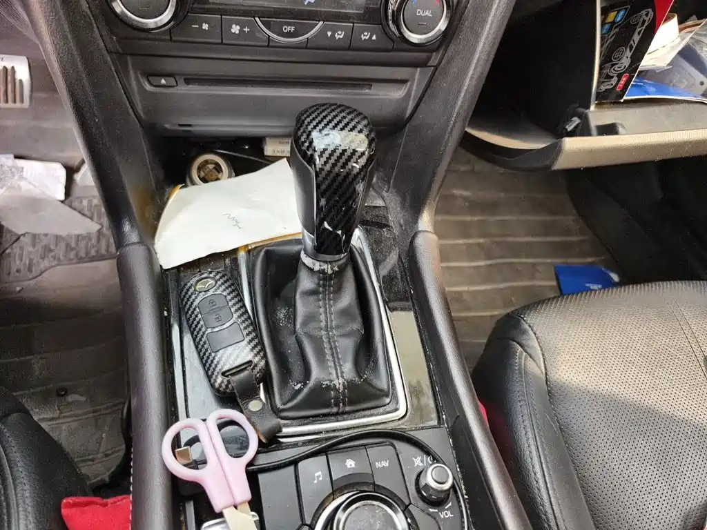 Mazda 3 Axela — миниатюра 10