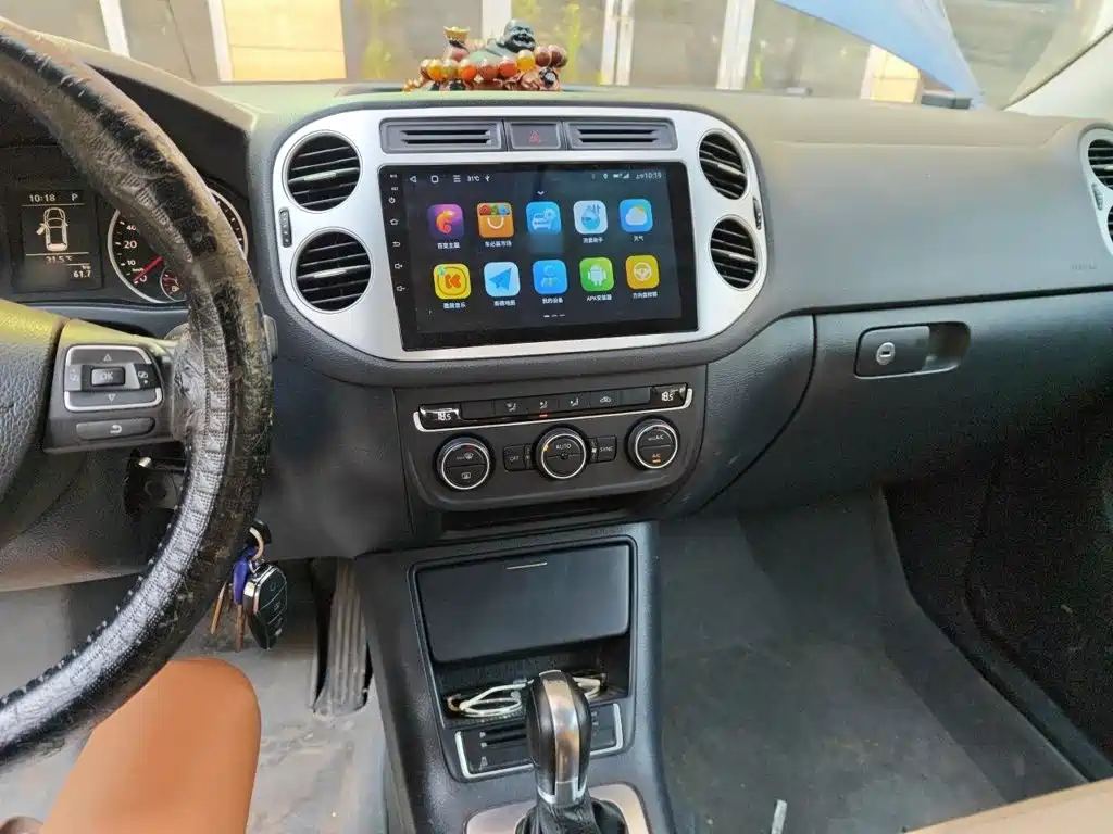 Volkswagen Tiguan — миниатюра 6