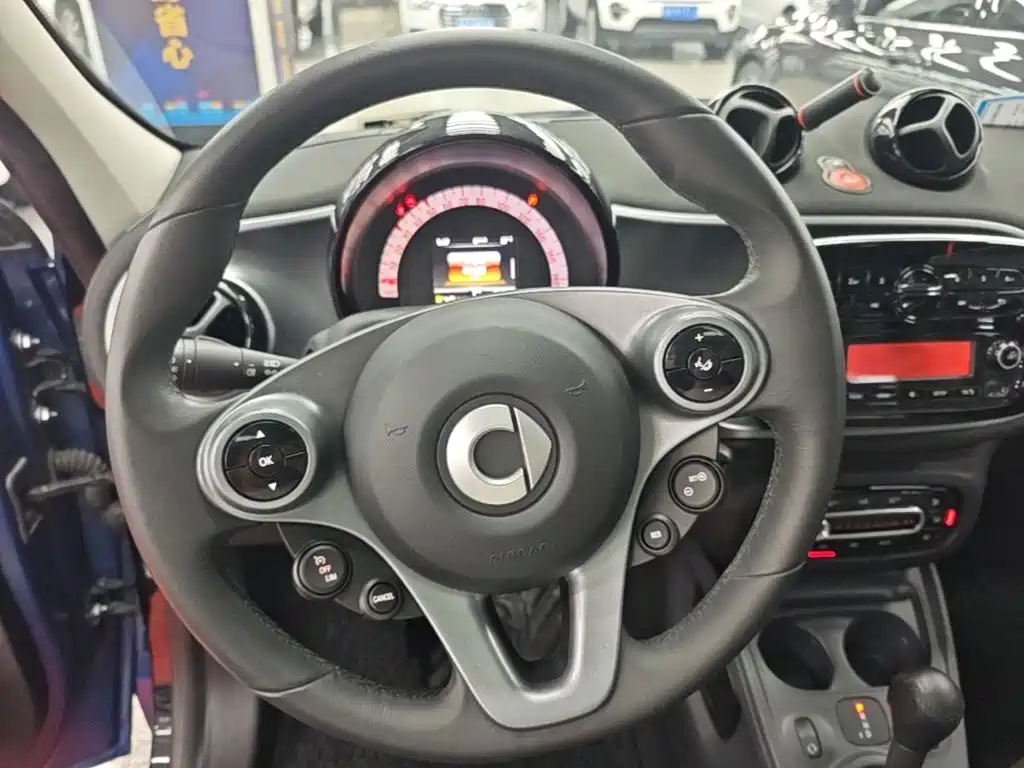 smart Smart Forfour — миниатюра 11