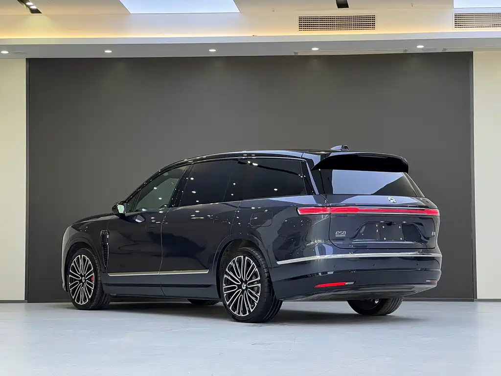 NIO ES8 2026 мест Executive