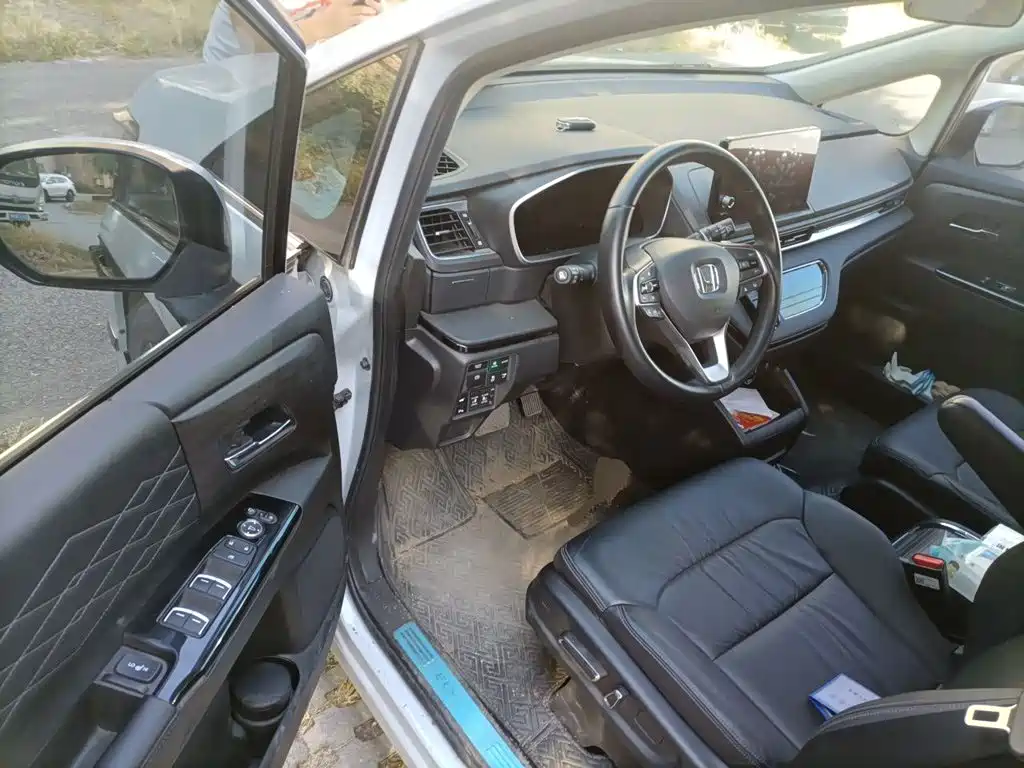 Honda Elysion — миниатюра 12