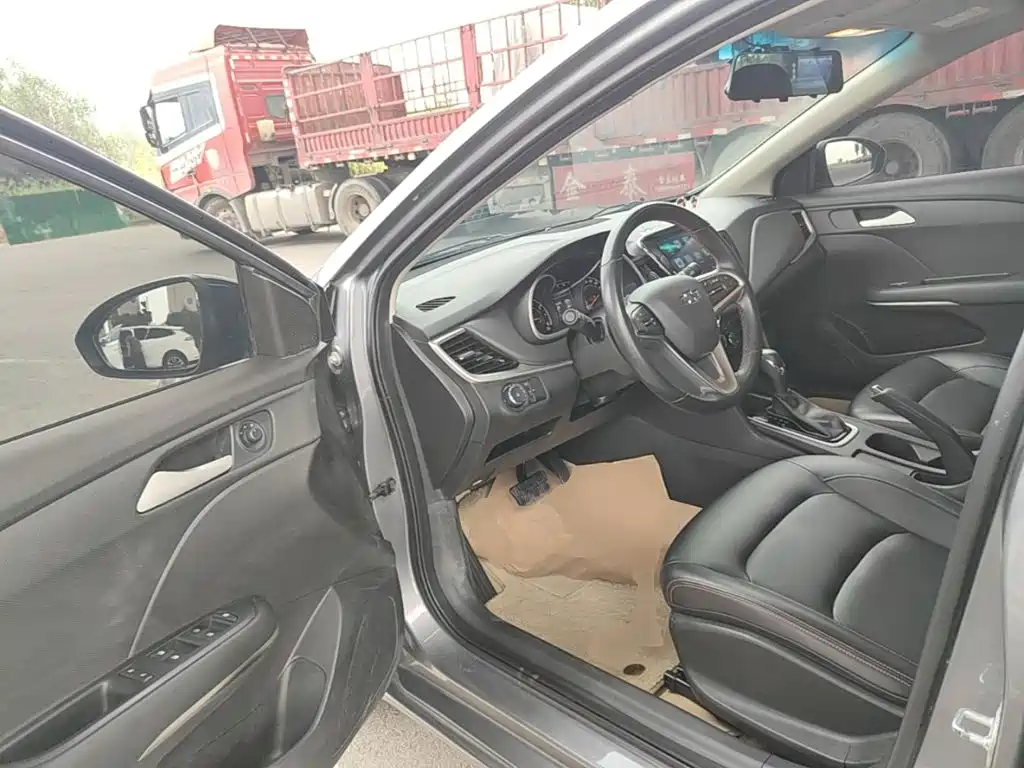 Chevrolet Monza — миниатюра 16