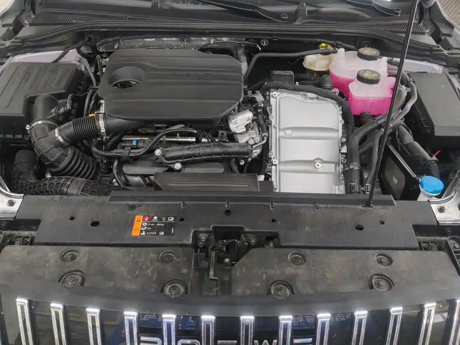 Roewe M7 DMH — миниатюра 10