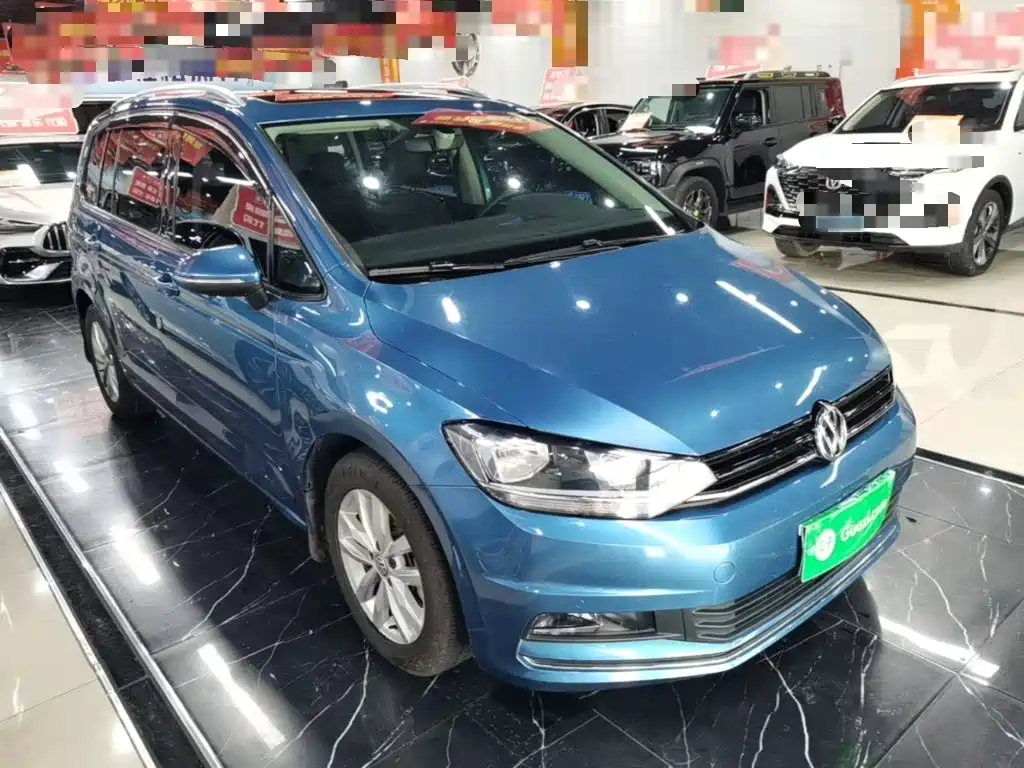 Volkswagen Touran — миниатюра 4