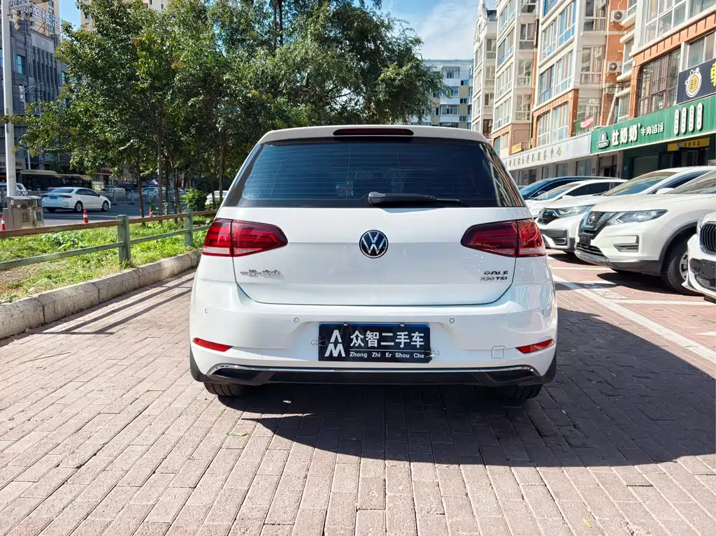 Volkswagen Golf — миниатюра 5