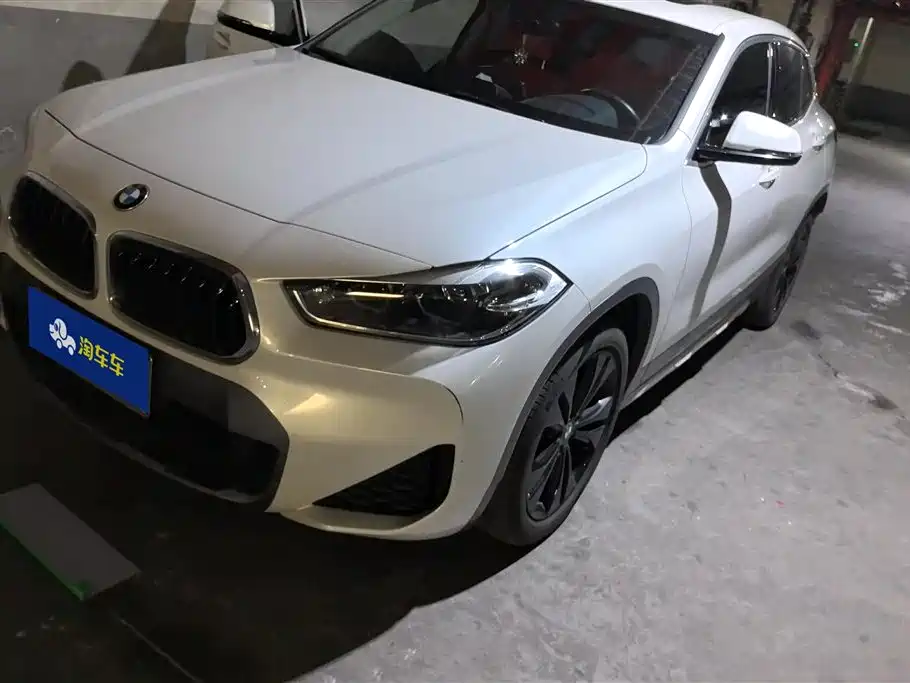 Купить BMW X2