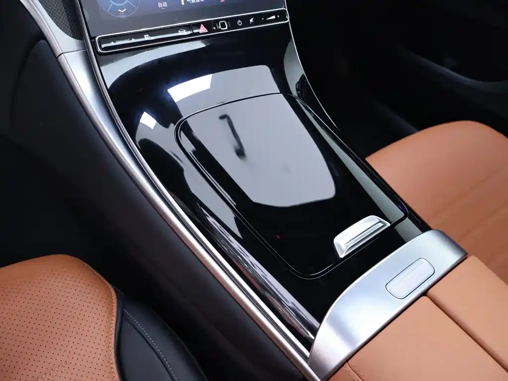 Mercedes-Benz GLC Coupe — миниатюра 12