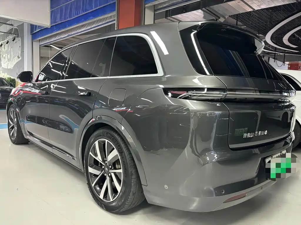 Li Auto Li L8 — миниатюра 16