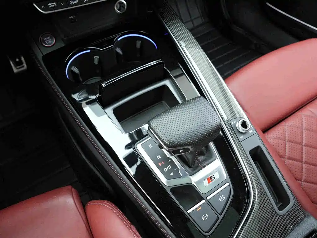 Audi S4 — миниатюра 10