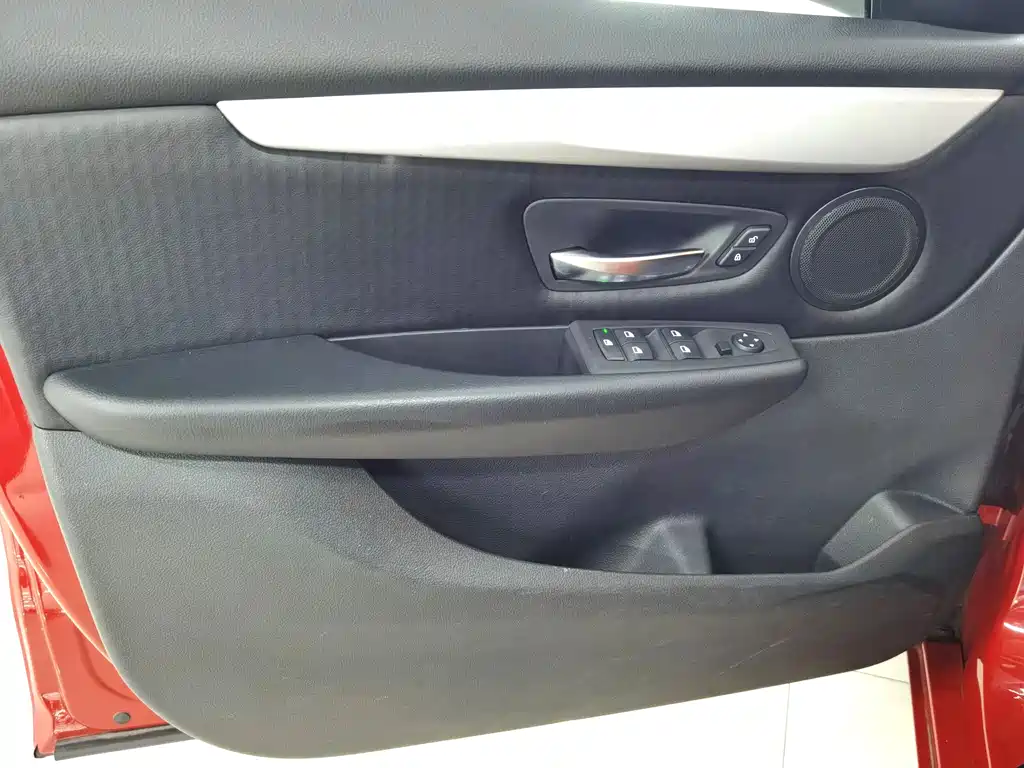 BMW 2 SERIES STATION WAGON