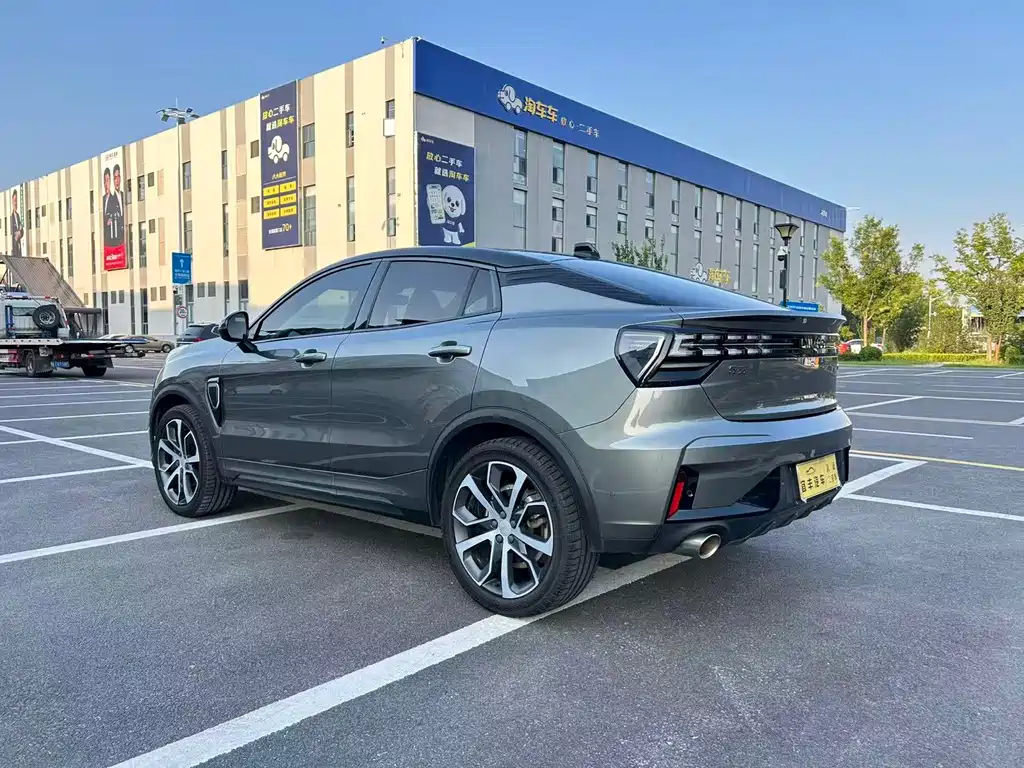 Lynk & Co 05 — миниатюра 19
