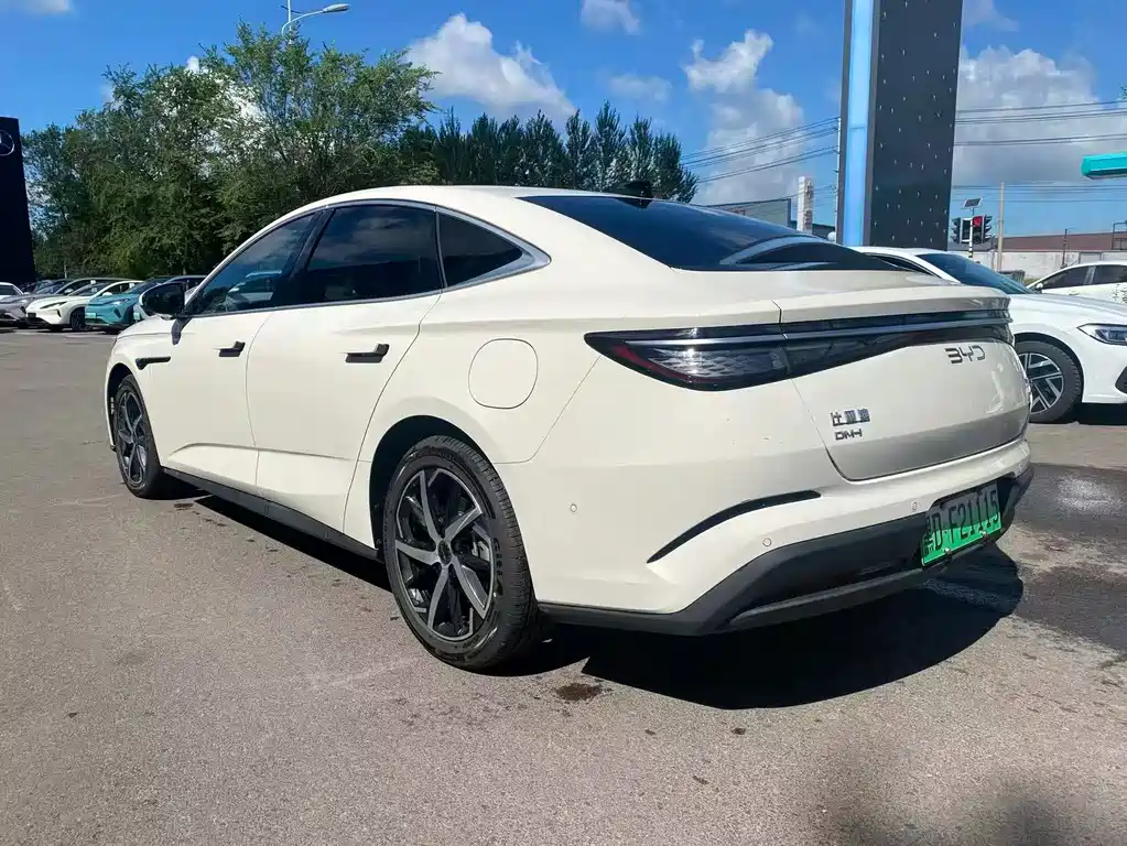 BYD Seal 07 DM-i — миниатюра 7