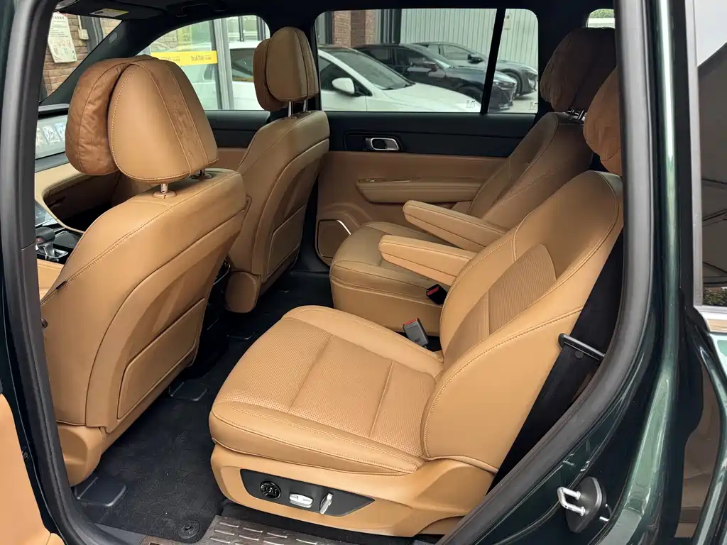 Li Auto Li ONE — миниатюра 9