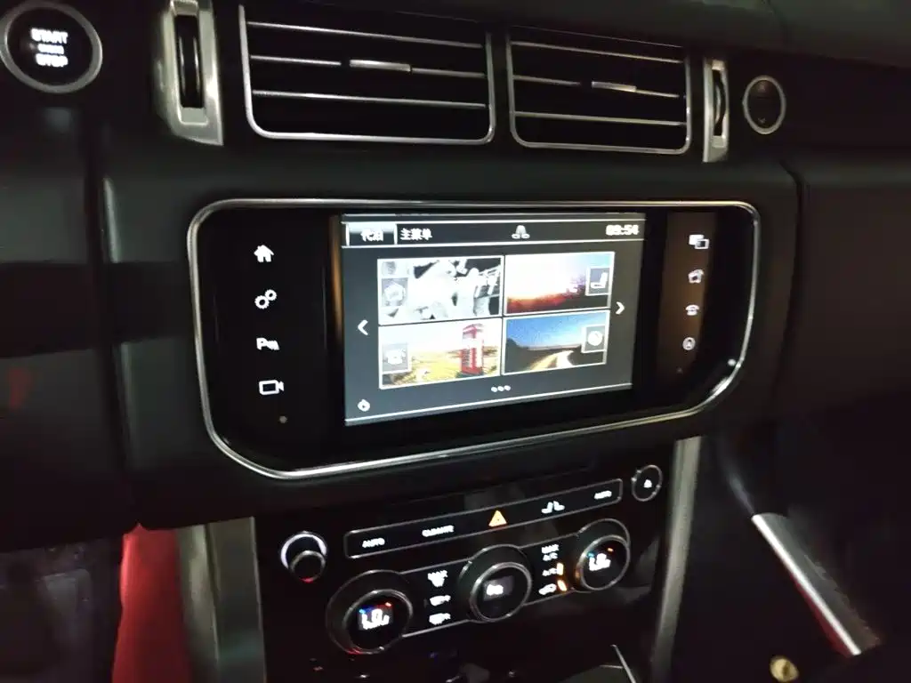 Land Rover Range Rover — миниатюра 6