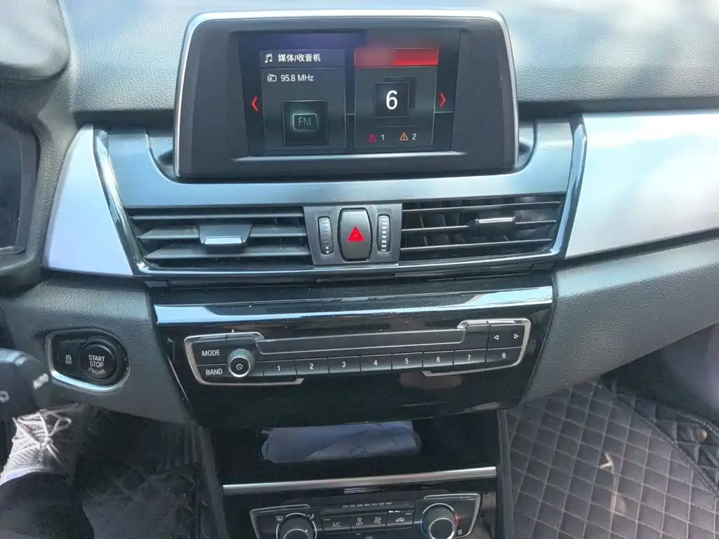 BMW 2 Series Gran Tourer — миниатюра 6