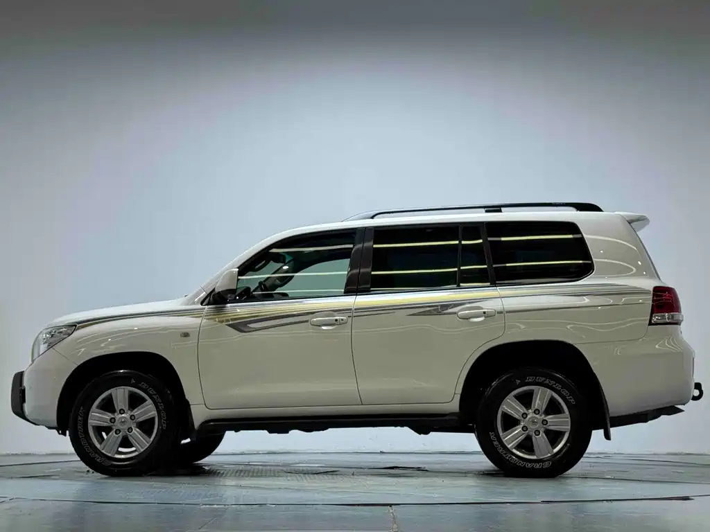 Toyota Land Cruiser — миниатюра 14