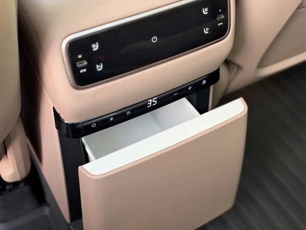 Li Auto Li i8 — миниатюра 12