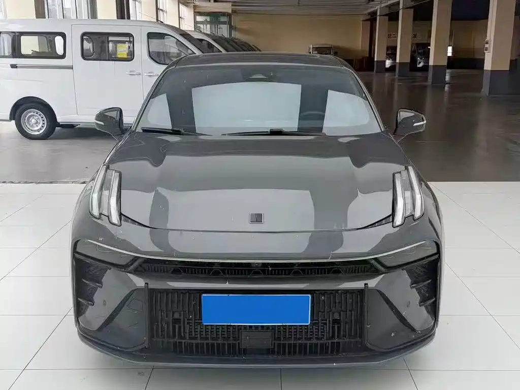 Lynk & Co 03 — миниатюра 2