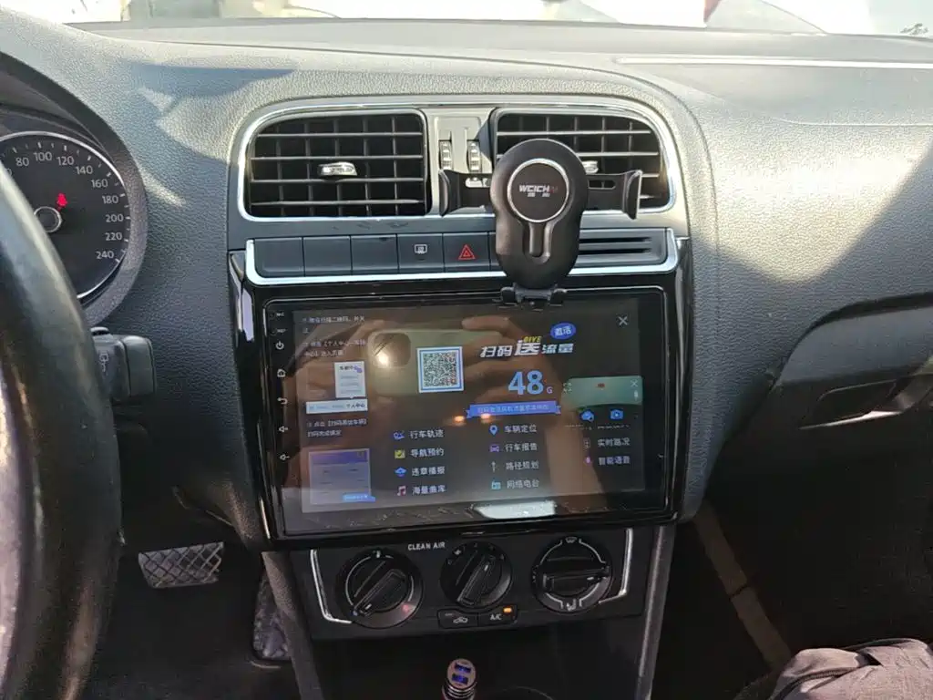 Volkswagen Polo — миниатюра 13