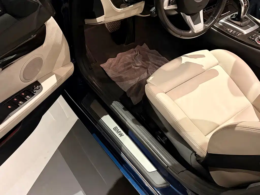 BMW Z4 — миниатюра 14