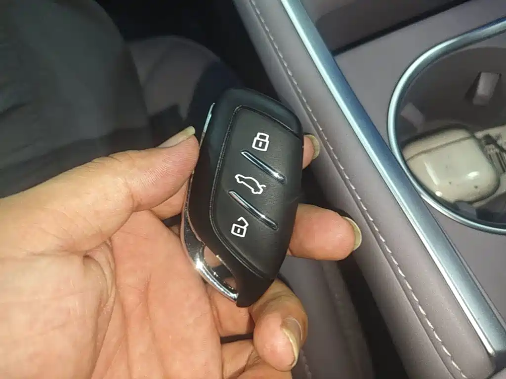 Roewe M7 DMH — миниатюра 9