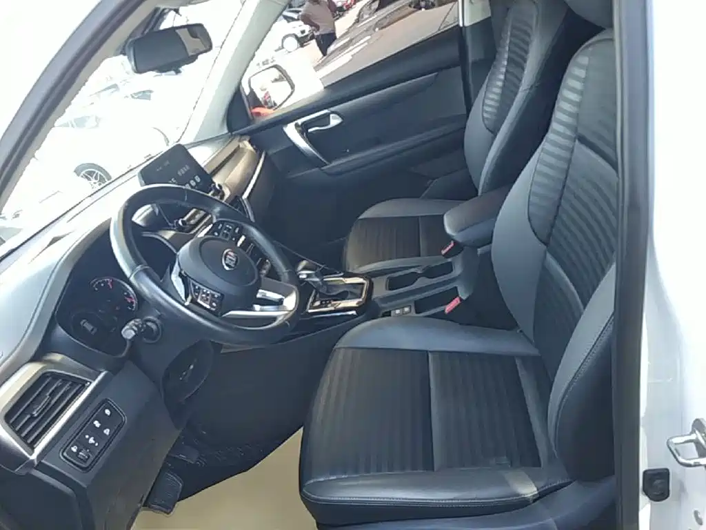 Kia Sportage — миниатюра 15
