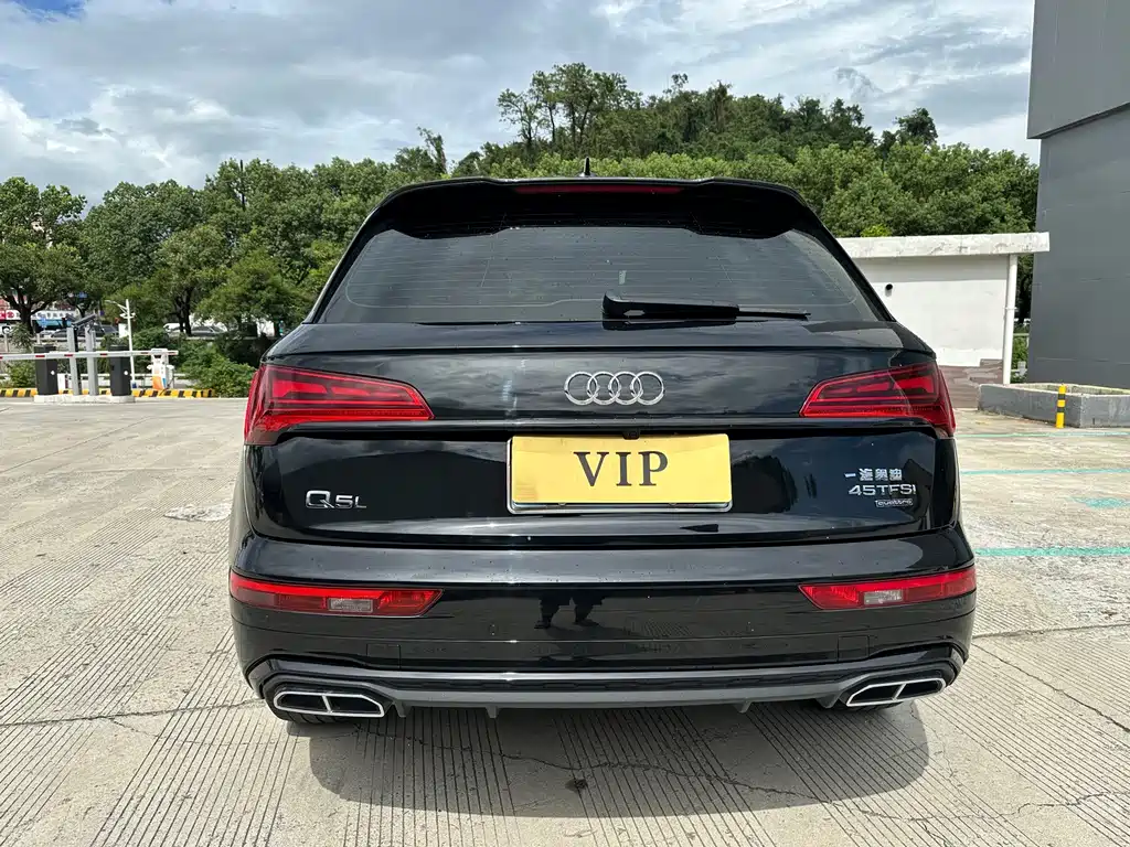 Audi Q5L 2022 45T