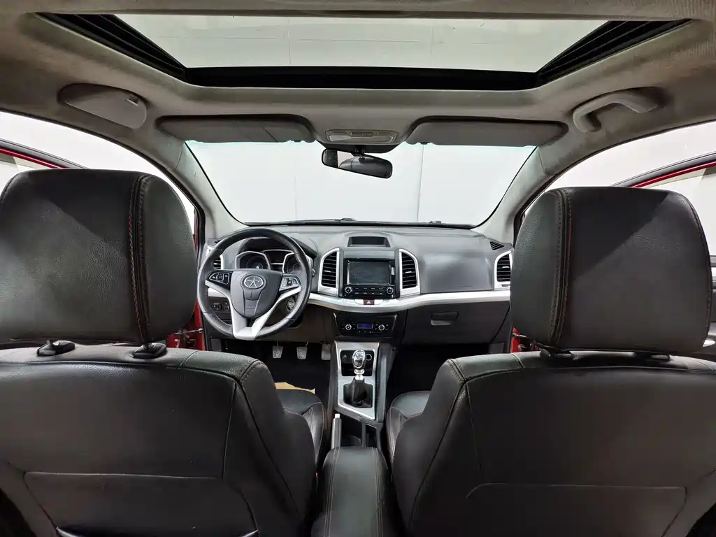 JAC S3 2016 1.5L MT Luxury
