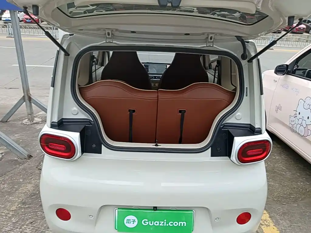 Wuling MINIEV — миниатюра 19