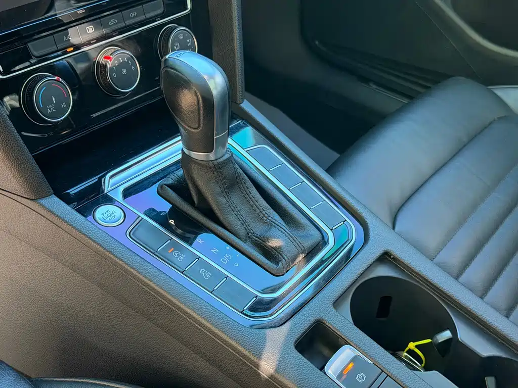 Volkswagen Magotan — миниатюра 13