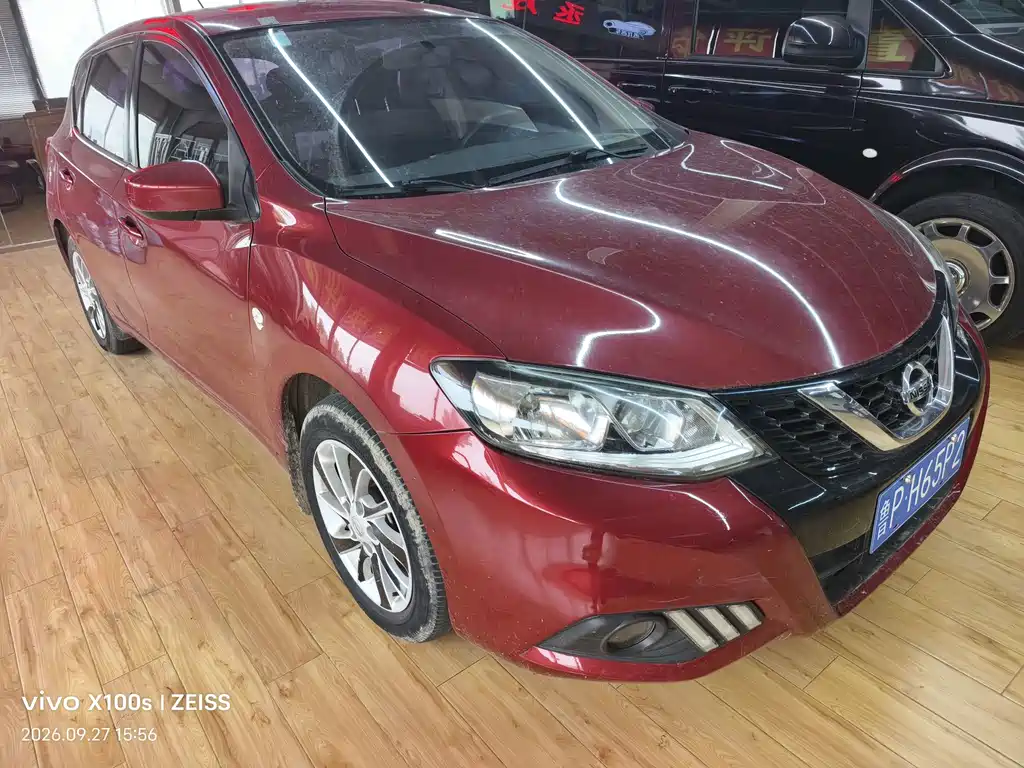 Nissan Tiida — миниатюра 4
