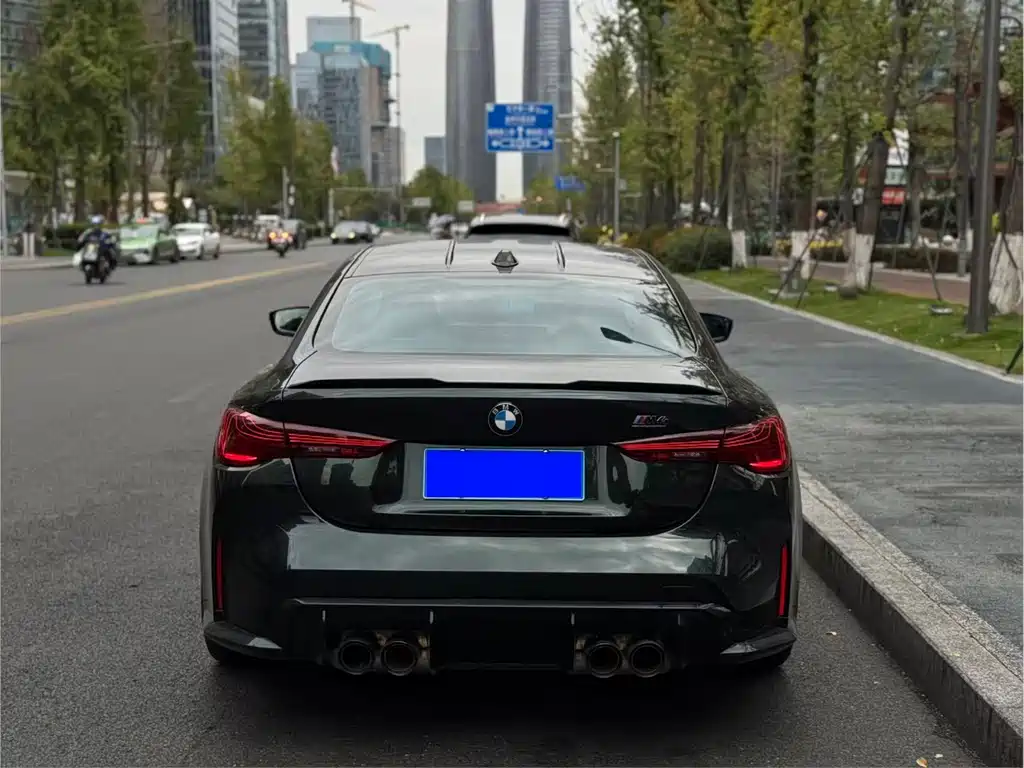 BMW M4 — миниатюра 5