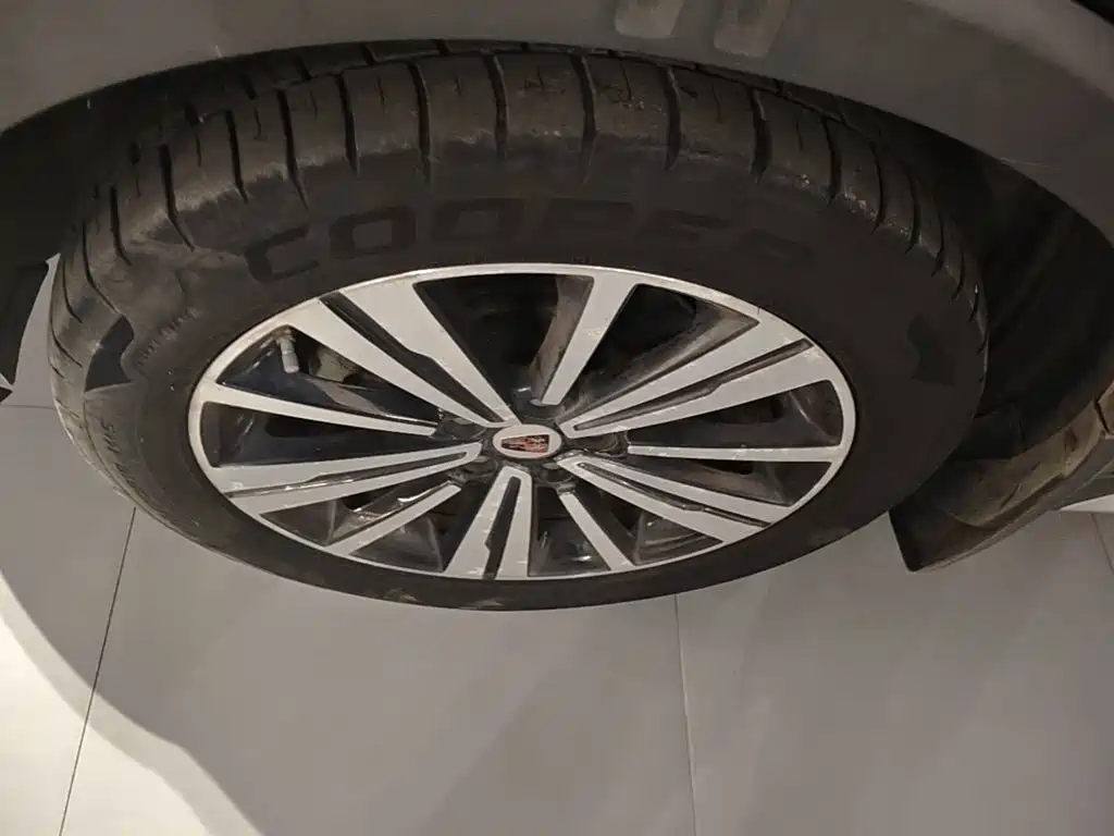 Roewe RX5 — миниатюра 23