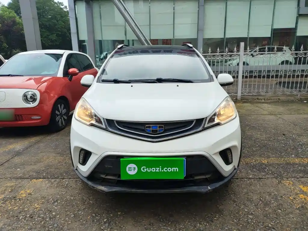 Geely Vision X1 — миниатюра 3