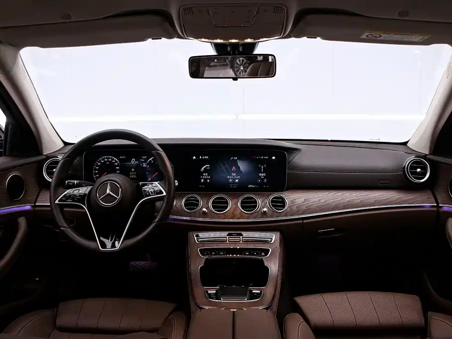 Mercedes-Benz E-Class E 2022 E 260 L