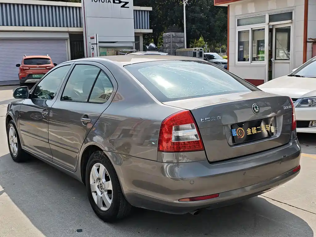 Skoda Octavia — миниатюра 2