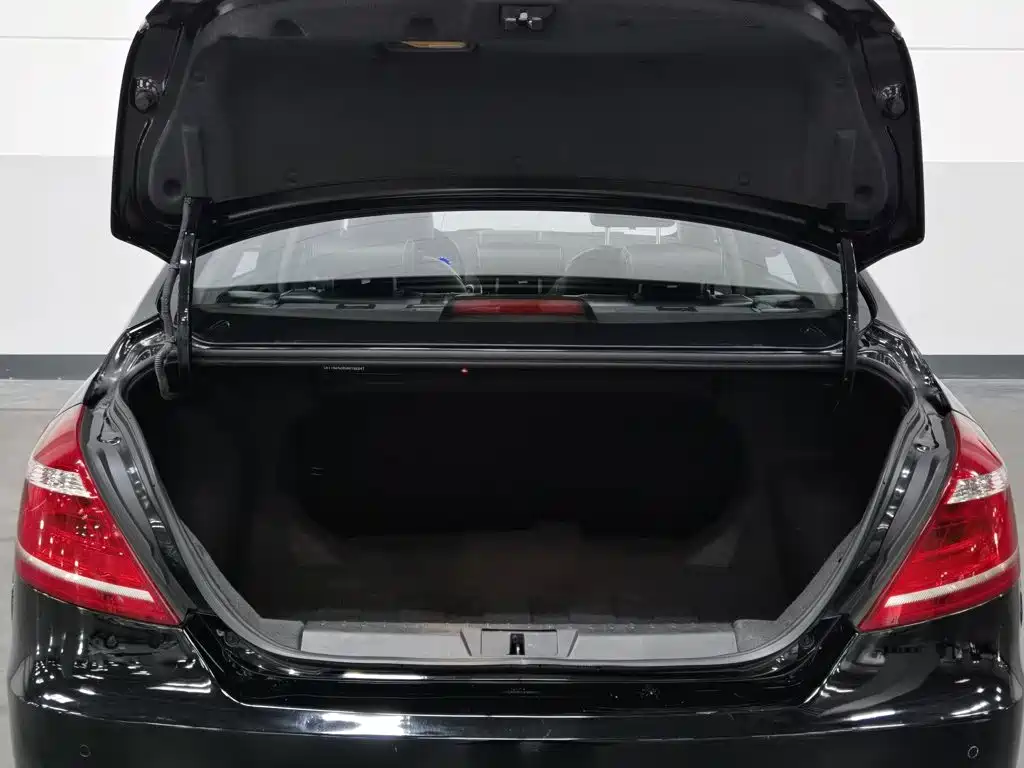Geely Emgrand — миниатюра 16