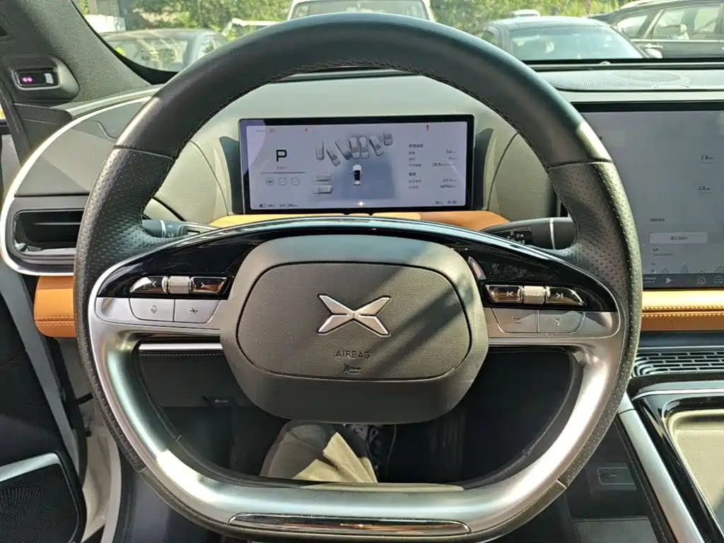 XPeng G9 — миниатюра 11