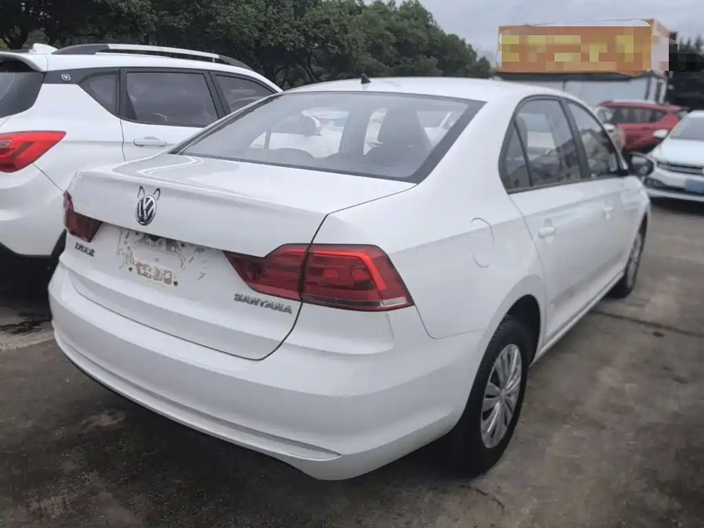 Volkswagen Santana — миниатюра 7