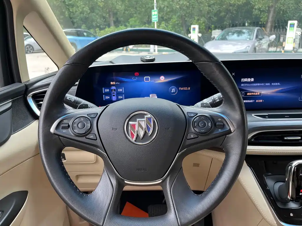 Buick GL8 — миниатюра 13