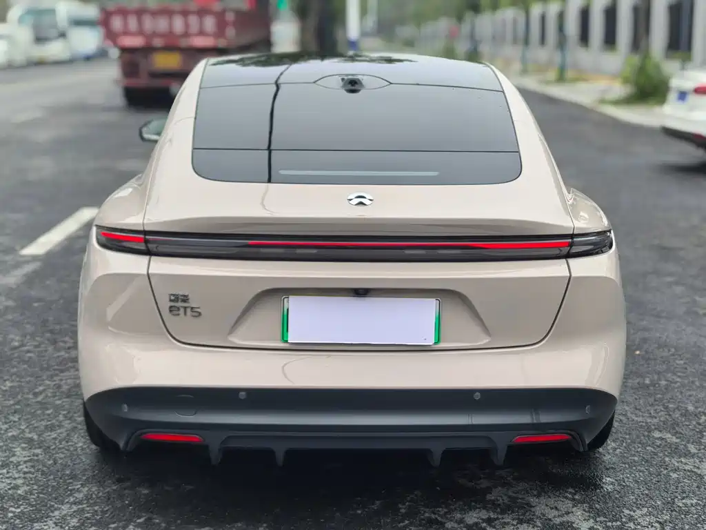 NIO ET5 — миниатюра 8