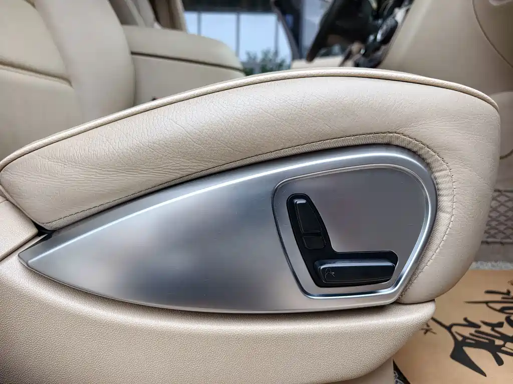 Mercedes-Benz R-Class — миниатюра 21