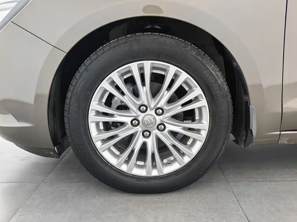 Buick Excelle — миниатюра 17
